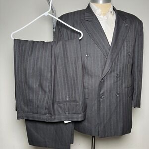 Gianni Vironi Suit Mens 52R 42W Charcoal Gray Pinstripe Double Breasted Vintage